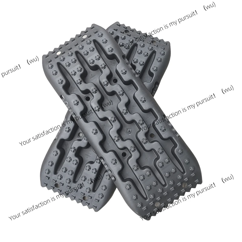 Super-Tough Nylon 70cm Car Recovery Traction Board Emergency Mini-Size Tracks Traction Mat for Off-Road Sand Mud Snow Rescue