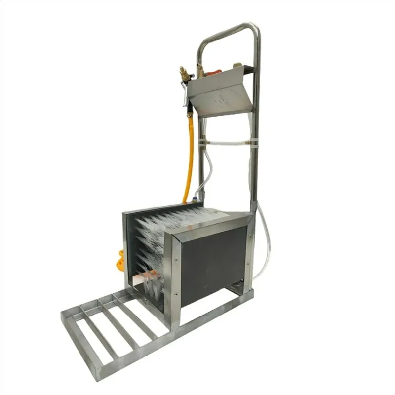 Automatic electric shoe scrubber with pickling process for farm use 84 cm X 25.5 cm
