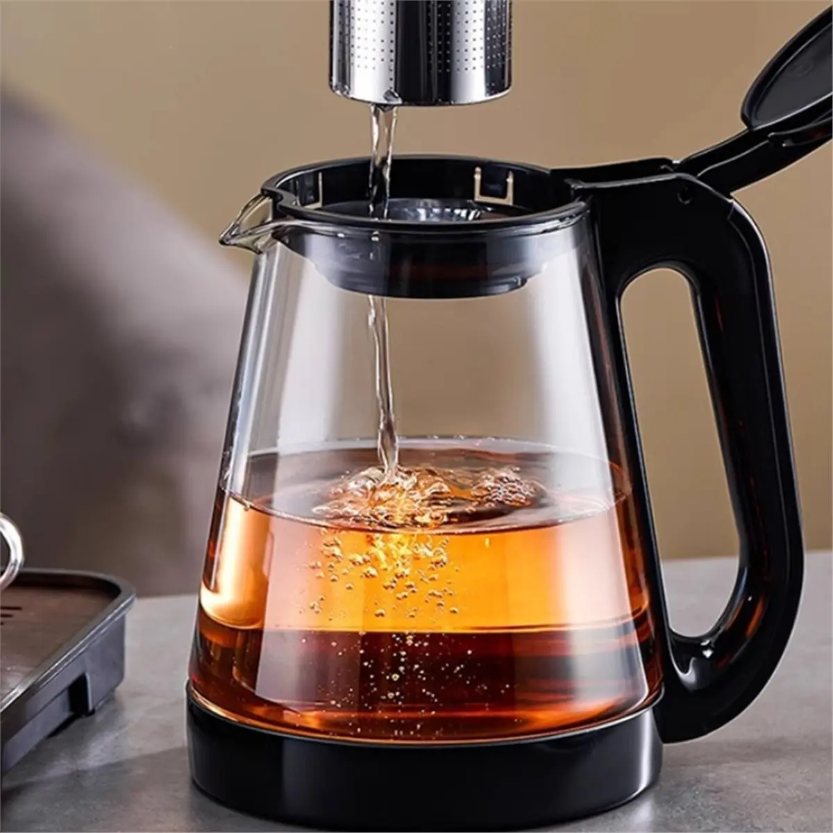 

Стеклянный чайник 2.2 л, термостойкий, прозрачный, большой емкости, с фильтрующей корзинкой