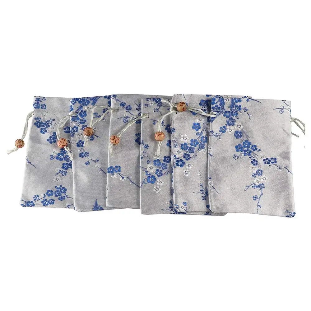 

Gift Satin Storage Bag Embroidered Flower Women Sachet Candy Bag Drawstring Jewelry Packaging Bag Girl