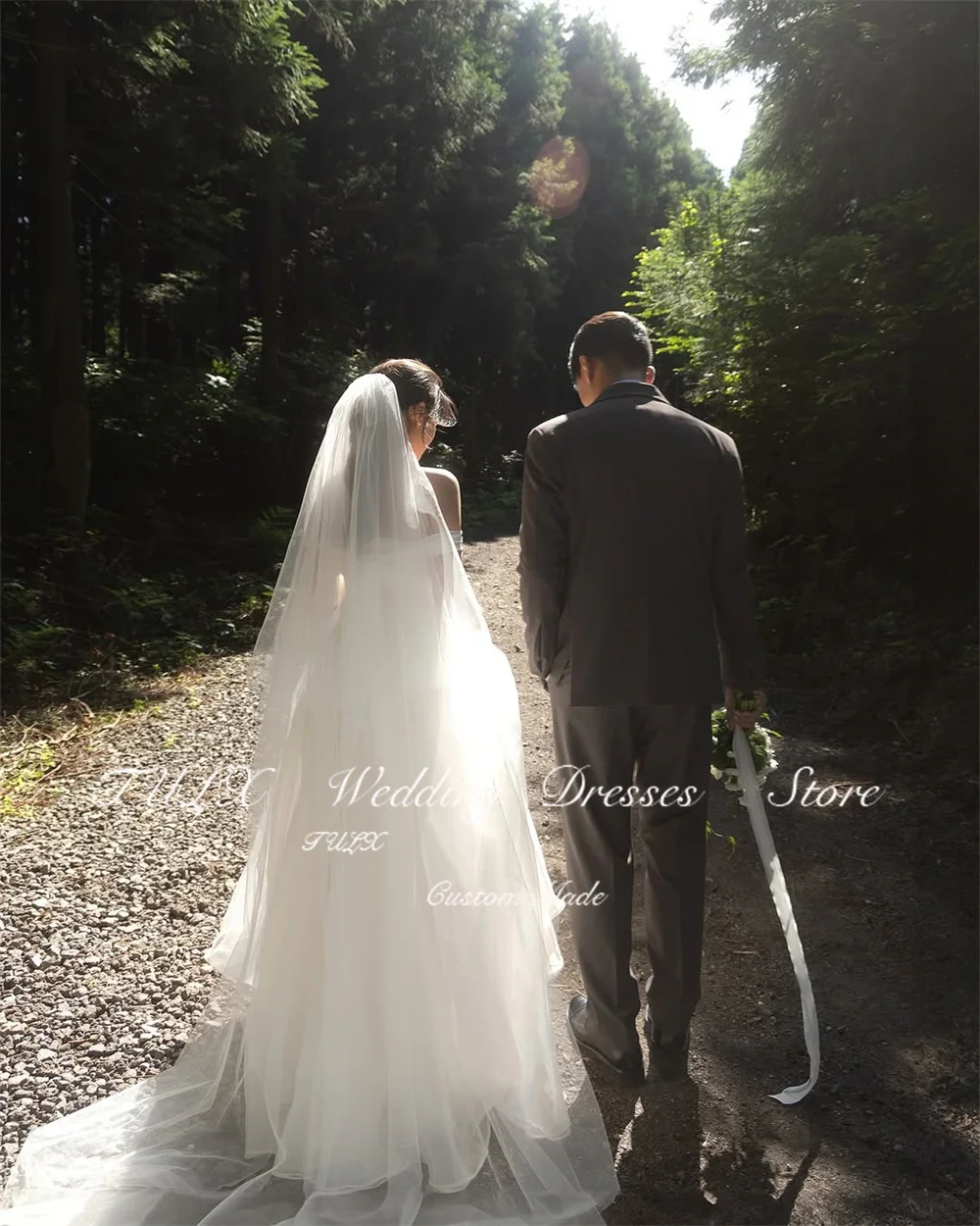 TULX Elfenbeinfarbenes Organza-Hochzeitskleid то Seznica Emma Korea Fotoshooting, trägerlos, schulterfrei, A-Linie, lange Brautkleider, Korsett, individuell gestaltet