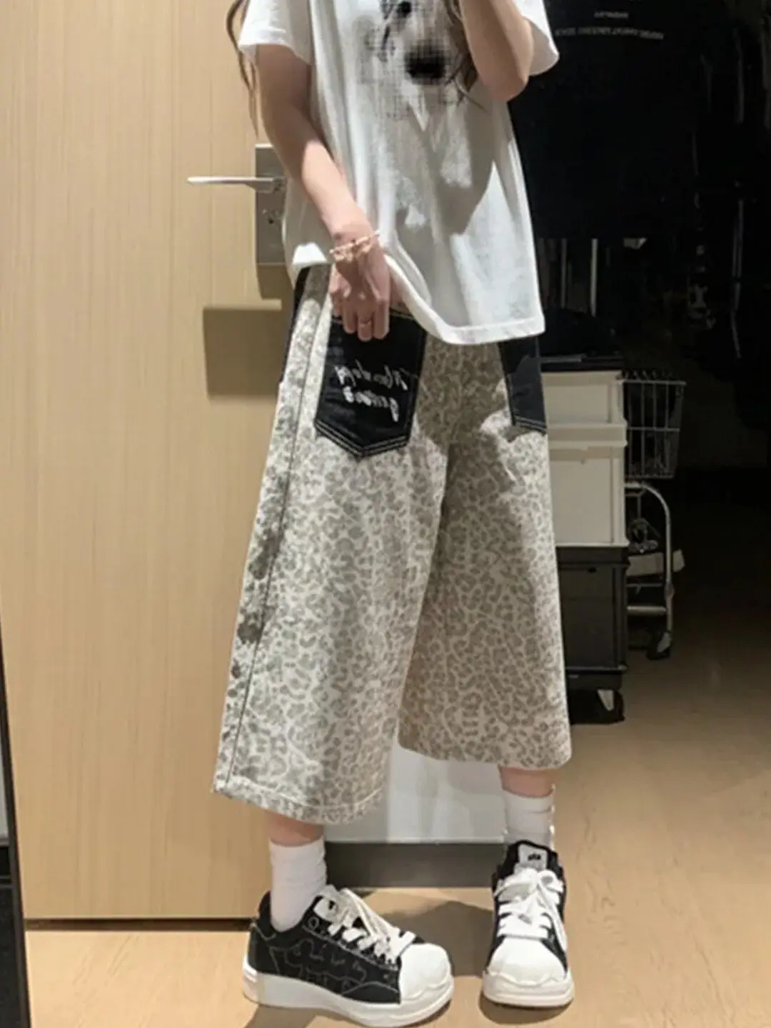 Men's Retro Leopard Print Pocket Patchwork Shorts Wide Leg Pants Summer Bottom Unisex Casual Sweatpants Male High Waist Trousers