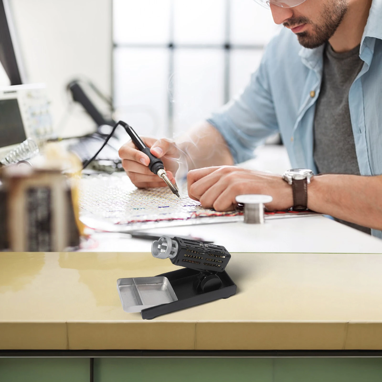 

14.3 X 6.5 X 7 Cm Adjustable Soldering Stand Adjustable Soldering Iron Stand Metal Construction Wire Winding Cage