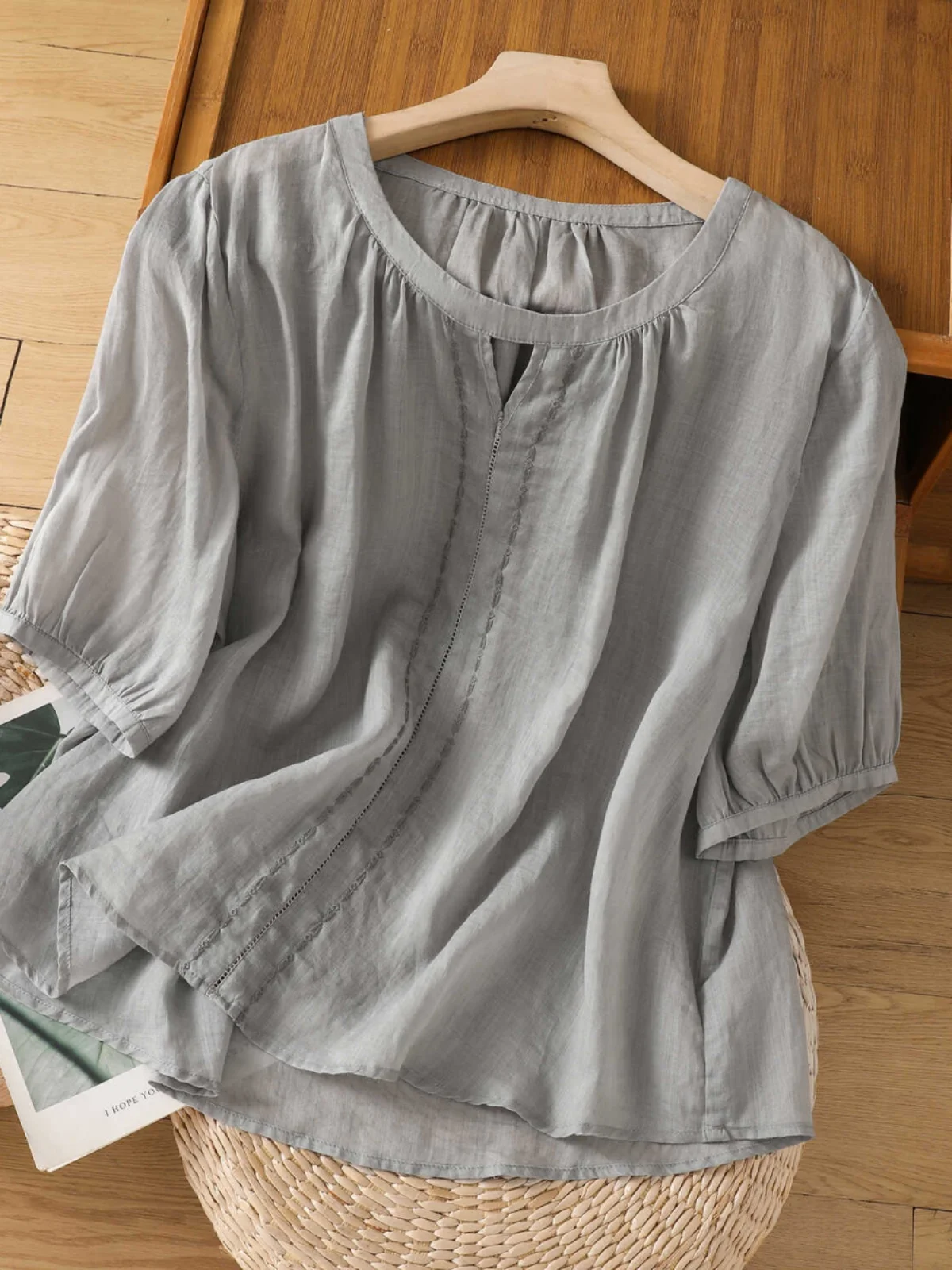 

Винтажная хлопково-льняная футболка Sli, женская свободная футболка, лето-осень, новинка, топ-фонарь Све, модный топ для поездок на работу...