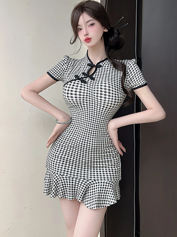 

Женское клетчатое мини-платье с коротким рукавом и воротником-стойкой, летнее элегантное сексуальное платье с рюшами на бедрах, 2025 г., корейские облегающие платья на день рождения