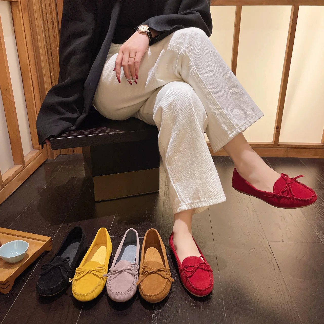 New Spring Autumn Women Loafers Slip on Ladies Flats Shoes Brand Casual Flat Shoes Leather Cashmere Single Shoes Plus Size 43