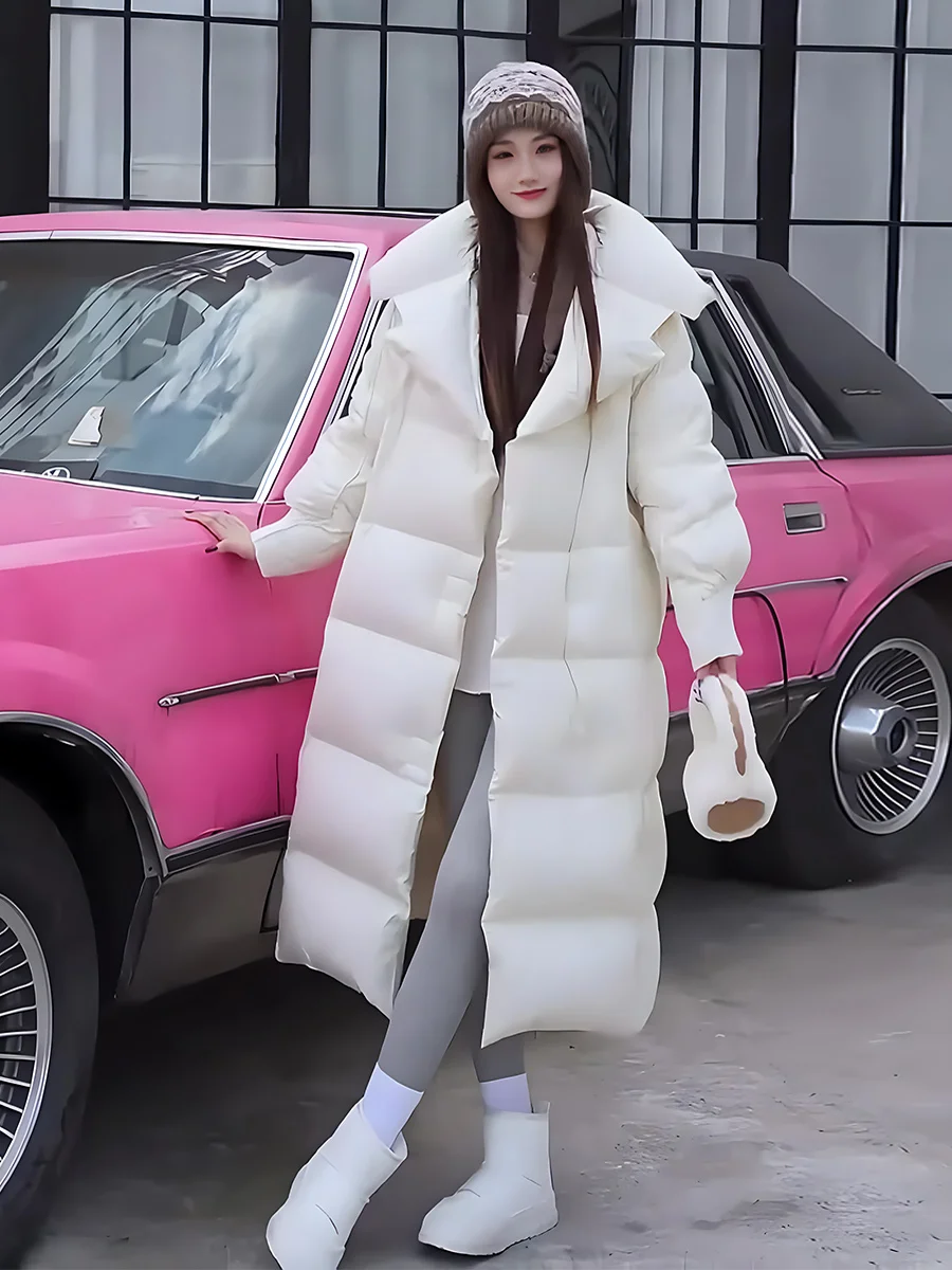 Faionable largo de plumas para mujer Jaet 2025 invierno nueva llegada Thiened Floing cuello grande blanco Du abajo abrigo para damas