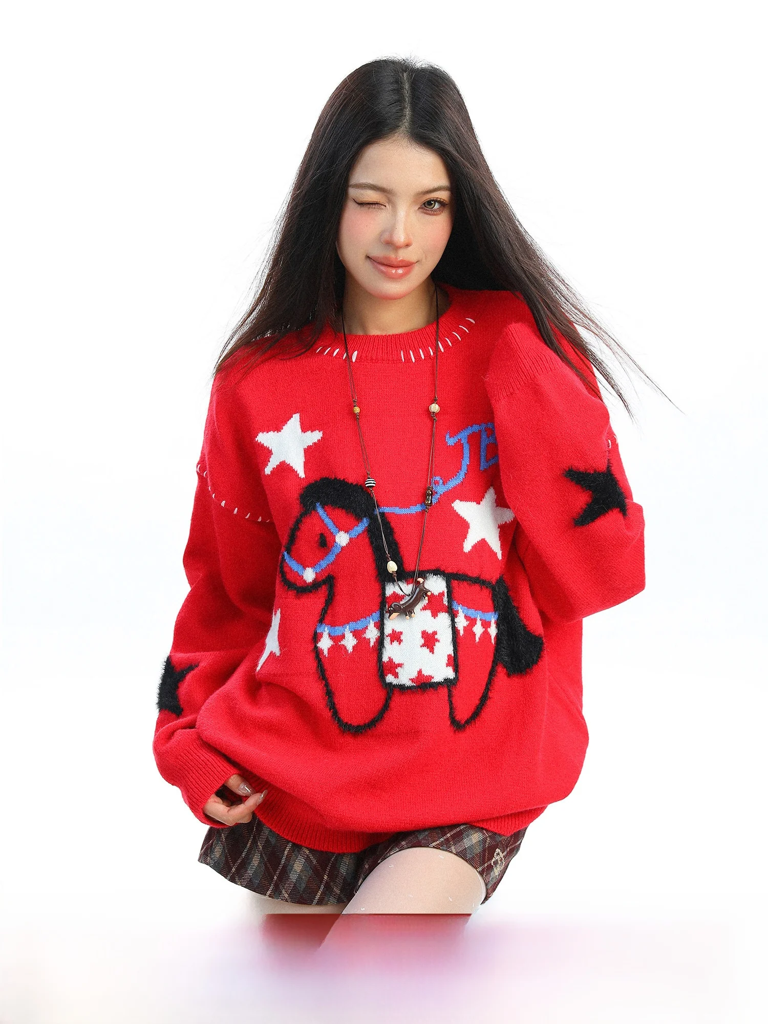 

Женский свитер Biggold, осенне-зимний, свободный, мягкий, вязаный, с новогодним мультяшным принтом, красный, в стиле боевой накидки...