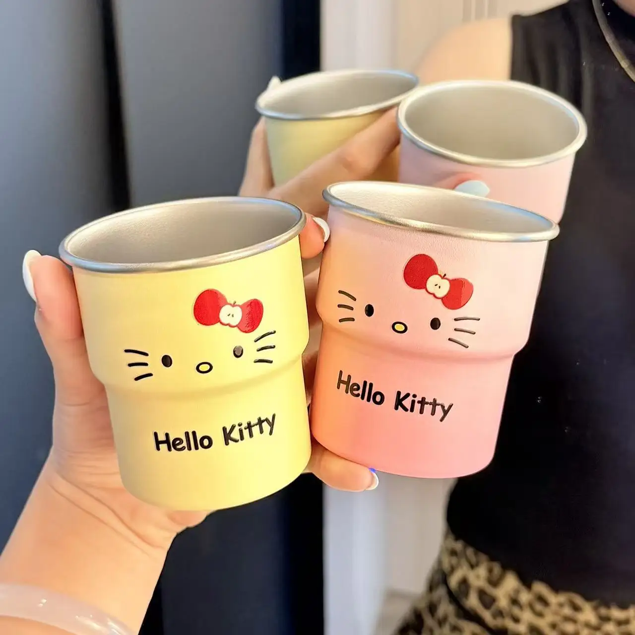 Tasse à bain de bouche Sanrio Hello Kitty en acier inoxydable avec nœud, mignonne, idéale pour les étudiants, portable, approuvée par les couples, pour usage domestique