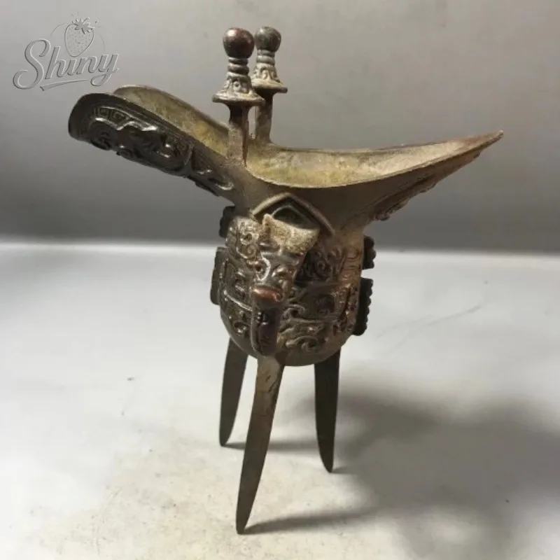 

Antique Bronze Ware Spring and Autumn Warring States Period Bronze Imperial Wine Cup Collection Ornament
