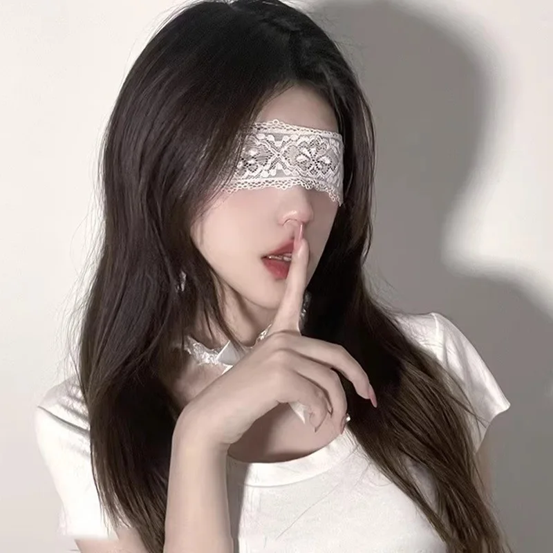 Mode Schwarz Weiß Sexy Spitze Augenmaske für Frauen Männer Aushöhlen Durchsichtige Augenmasken Einstellbare Cosplay Brillen Zubehör