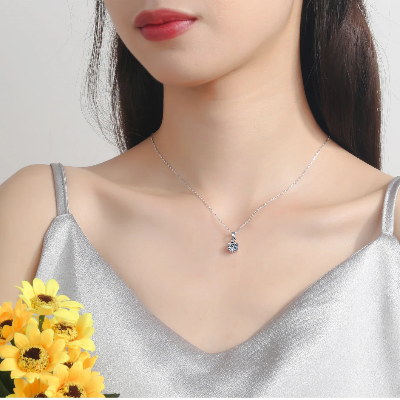 

S925 Pure Silver Necklace, Moissanite Pendant Necklace, Simulated Diamond Collarbone Chain