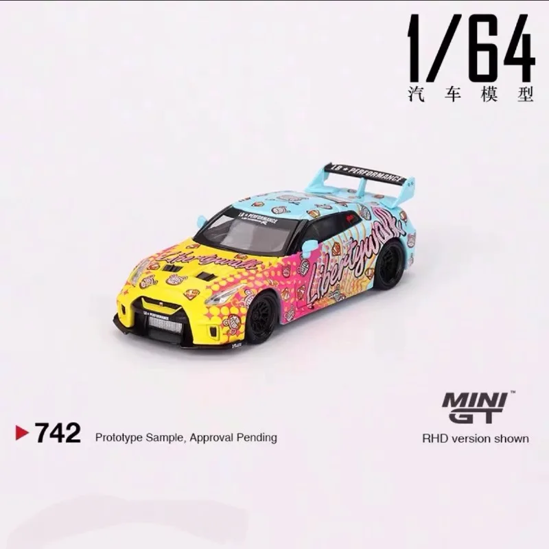 MINIGT 1:64 Nissan LB R35 GT-RR KUMA couleur alliage modèle de simulation, jouets de collection pour enfants, cadeaux de vacances pour les enfants.