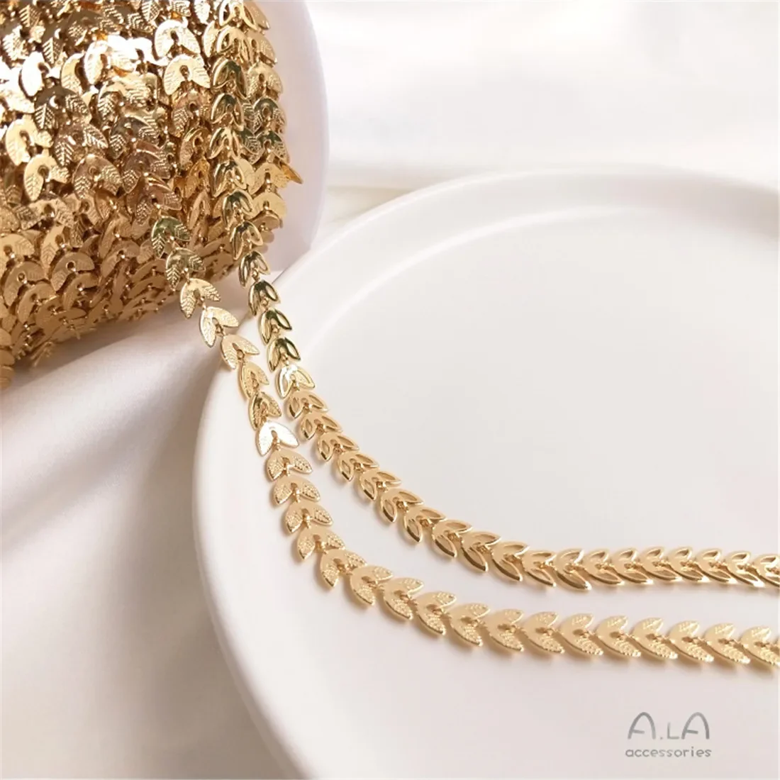 

14K Gold Leaf Loose Chain Hand Chain Aircraft Hollow Willow Ear Jewelry Accessories Diy Handmade Materials B608