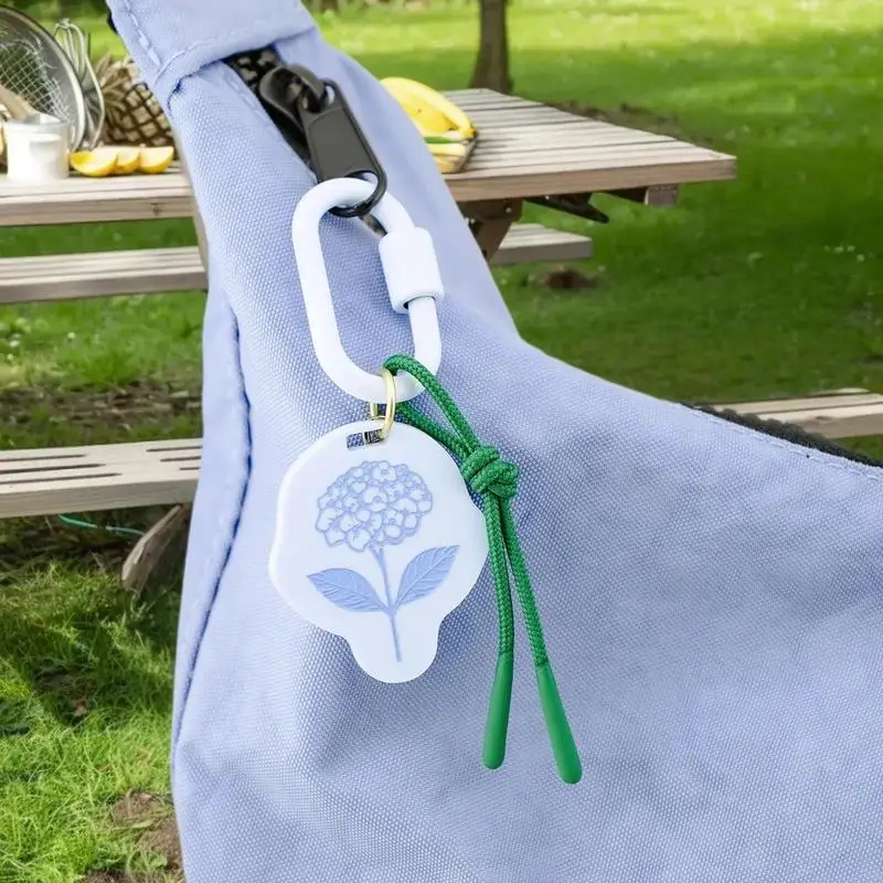 سحر الاكريليك وقلادة الهاتف المحمول الهندسية المتناقضة مع نسج حبل الرجعية