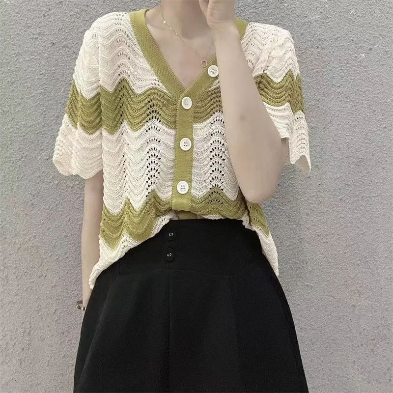 

2023 Summer V-neck green fresh retro style striped thin knit cardigan women wavy short sleeve hollowed out