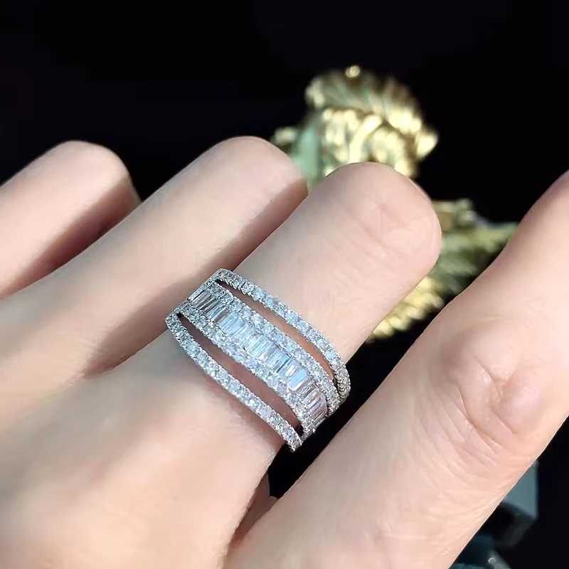 Huitan Curve Hollow Design Women Ring for Party Wedding Charming Lady Temperament Accessories Elegant Jewelry Inlaid Shining CZ