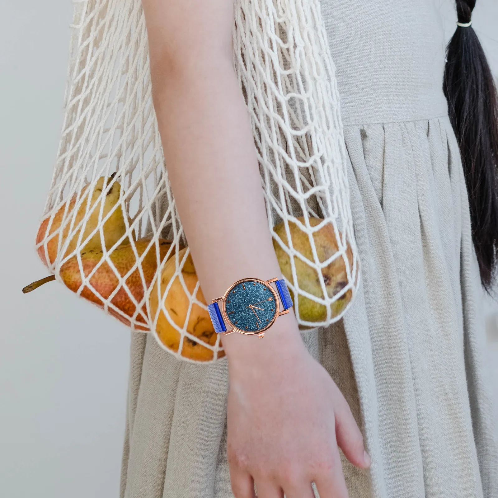 

Женские кварцевые часы с гипоаллергенным силиконовым ремешком, регулируемый ремешок, ретро-классика, стильные, легкие, удобные, подарок для нее