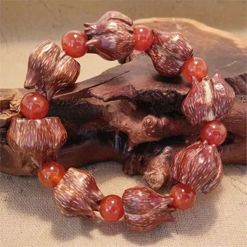 Natural Selected Blood Drop Lotus Bodhi Bracelet Original Seed Blood Red Bodhi Root Men and Women Buddha Beads Bracelet Crafts A