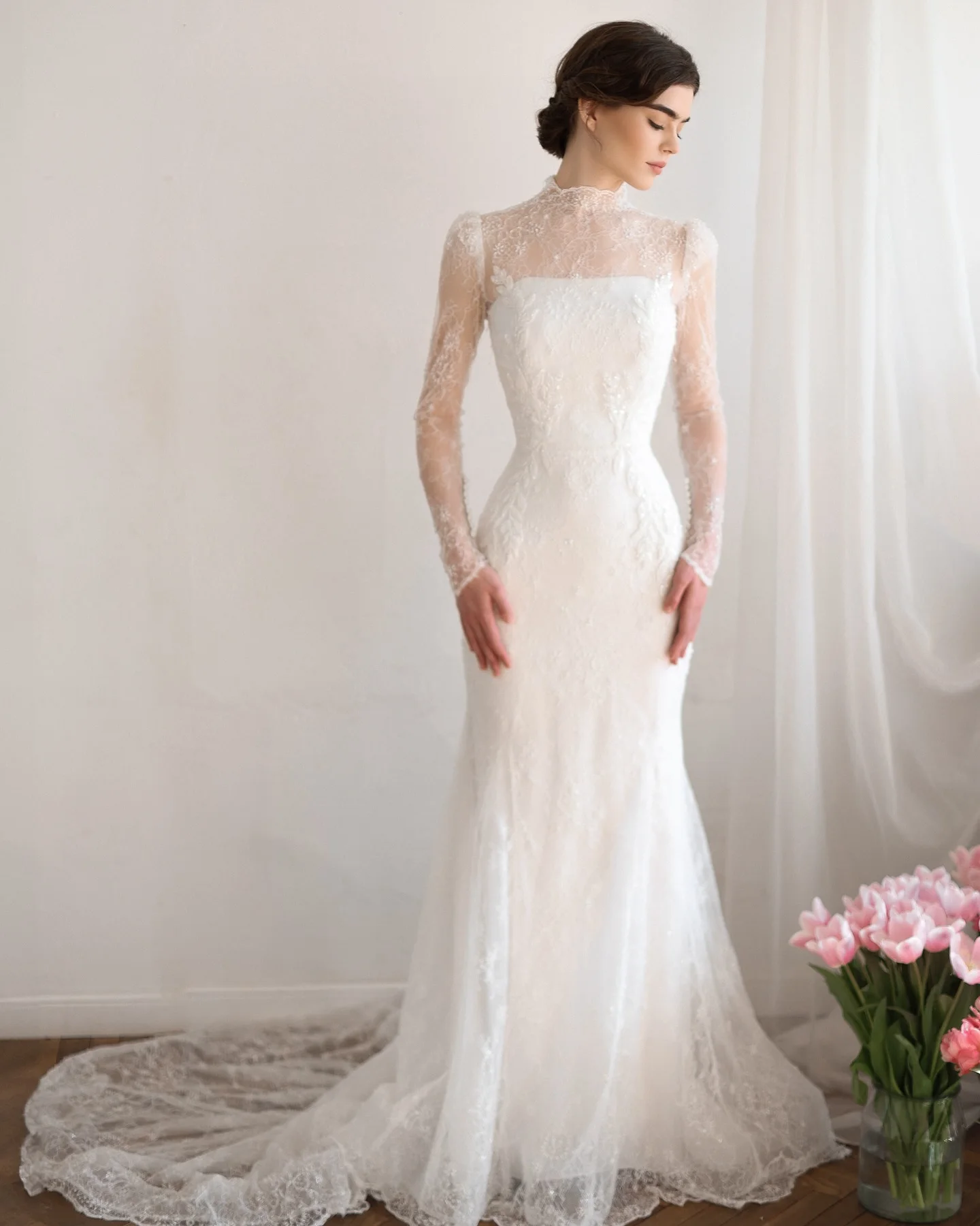 Sharon Said Elegantes weißes Meerjungfrau-Hochzeitskleid, einfache Langarm-Spitze-Brautkleider SW539 Maßgeschneidert