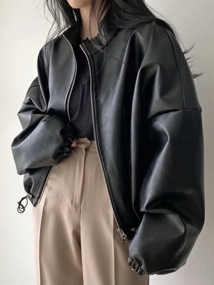 Jaqueta de Motocicleta Fena Estilosa para o Outono com Gola Alta, Cinto com Cordão, Design de Bolsos andes e Zíper