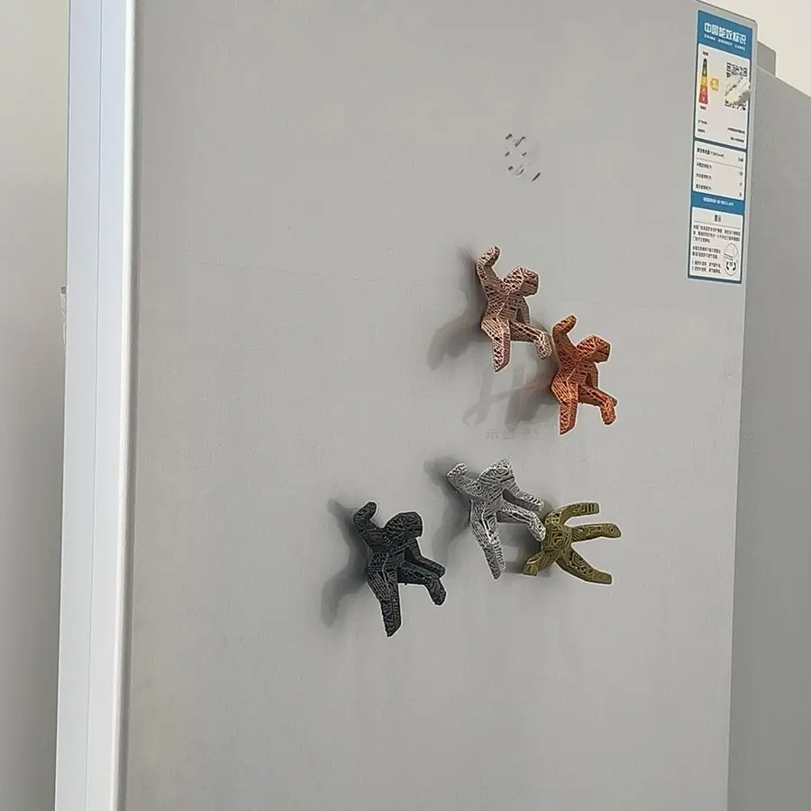 Project Hail Mary Rocky Climbing Man Refrigerator Magnets 3D Alien Figure Fridge Stickers Creative Kitchen Decor