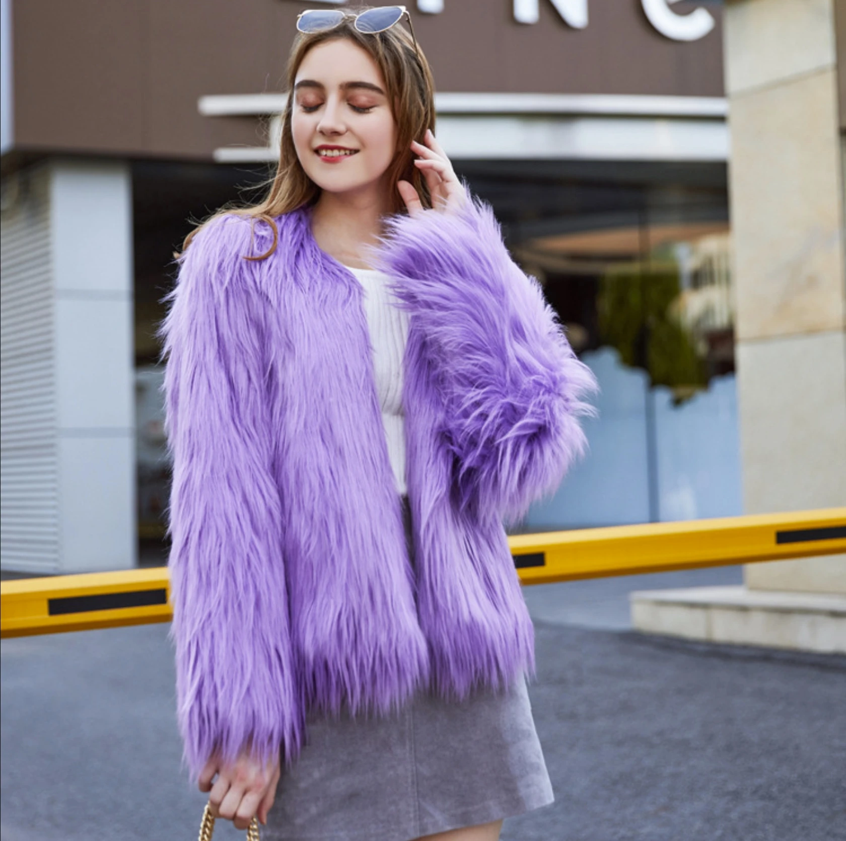 Faux Fox fur coat Women Imitation Fox Fur Jacket plus size Round Neck Fur Coat solid color washed autumn and winter