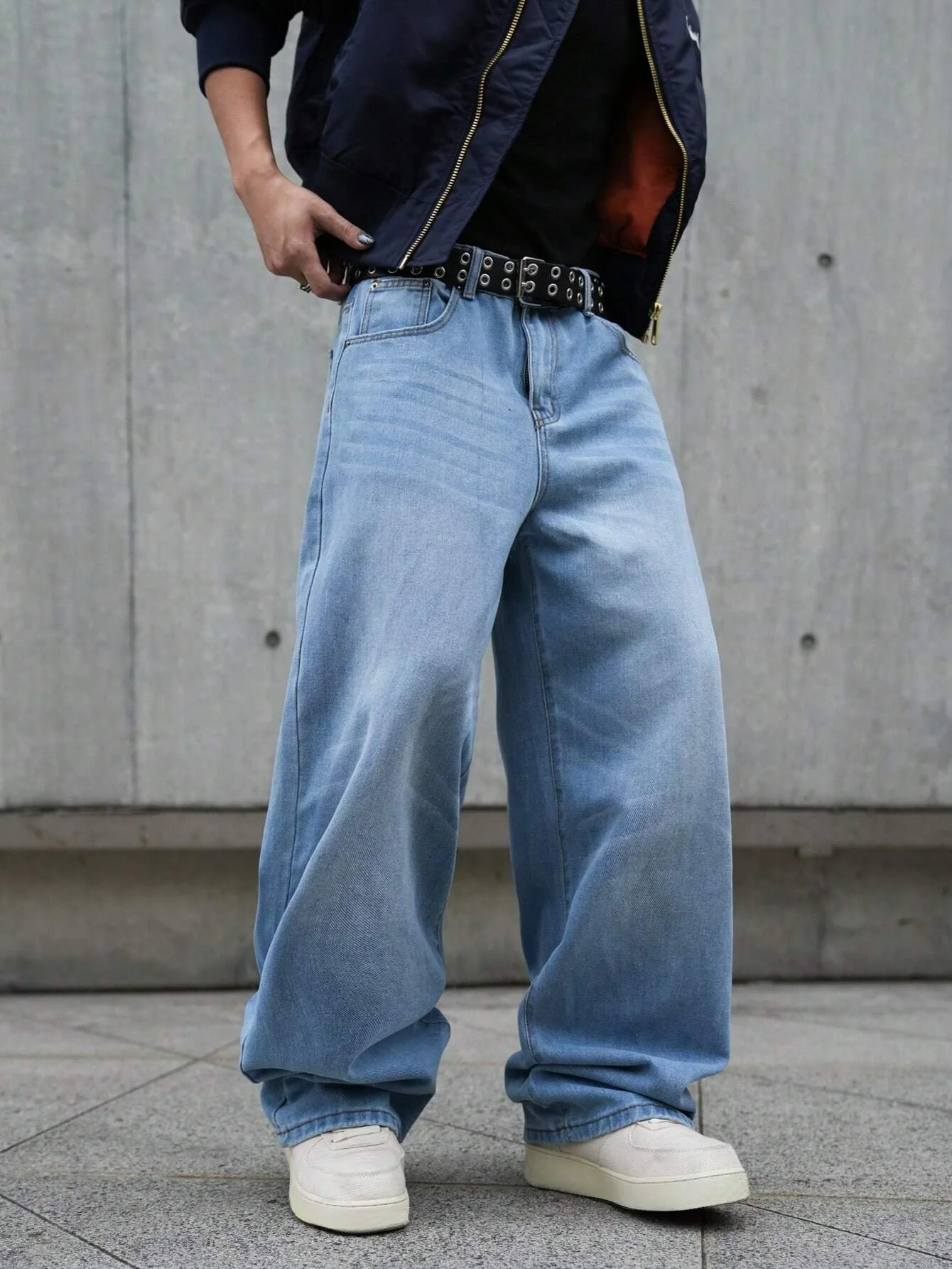 Men's Trendy Y2K Streetwear Jeans,Washed And Distressed Loose-Fitting Wide Fashion Denim Trousers For Men,Versatile Casual Pants