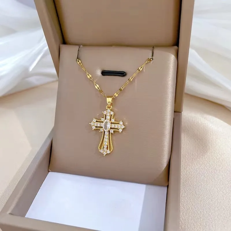 Temperament Stainless Steel Crystal Hollow Cross Pendant Necklace for Women Men Punk Full of Zircon Chokers Jewelry Colorfast