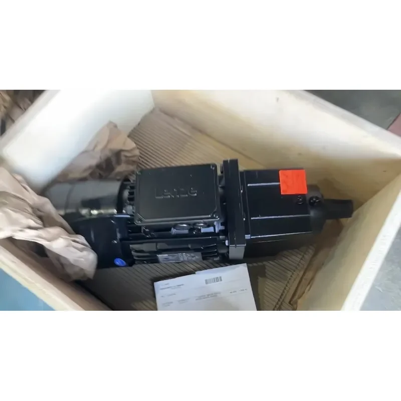 Lenze GST06-2MVCR-100C32 Helical Geared Motor Industrial Reduction Gear Motor