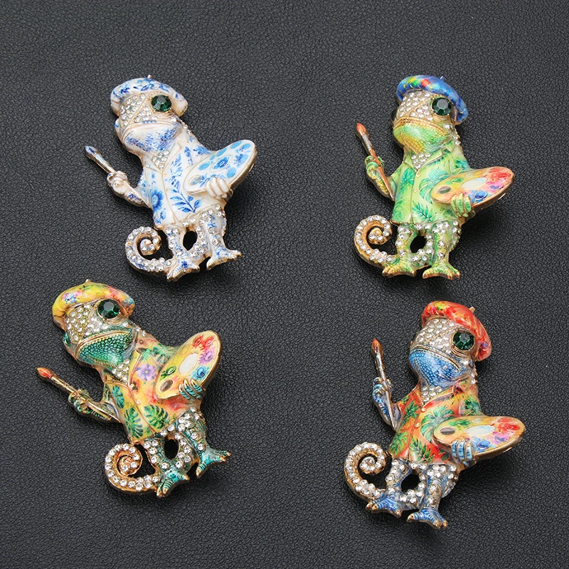 Vintage Artist Frog Brooch Enamel Rhinestone Crystal Painter Frog Lapel Pin with Beret Palette Cute Animal Jewelry for Women