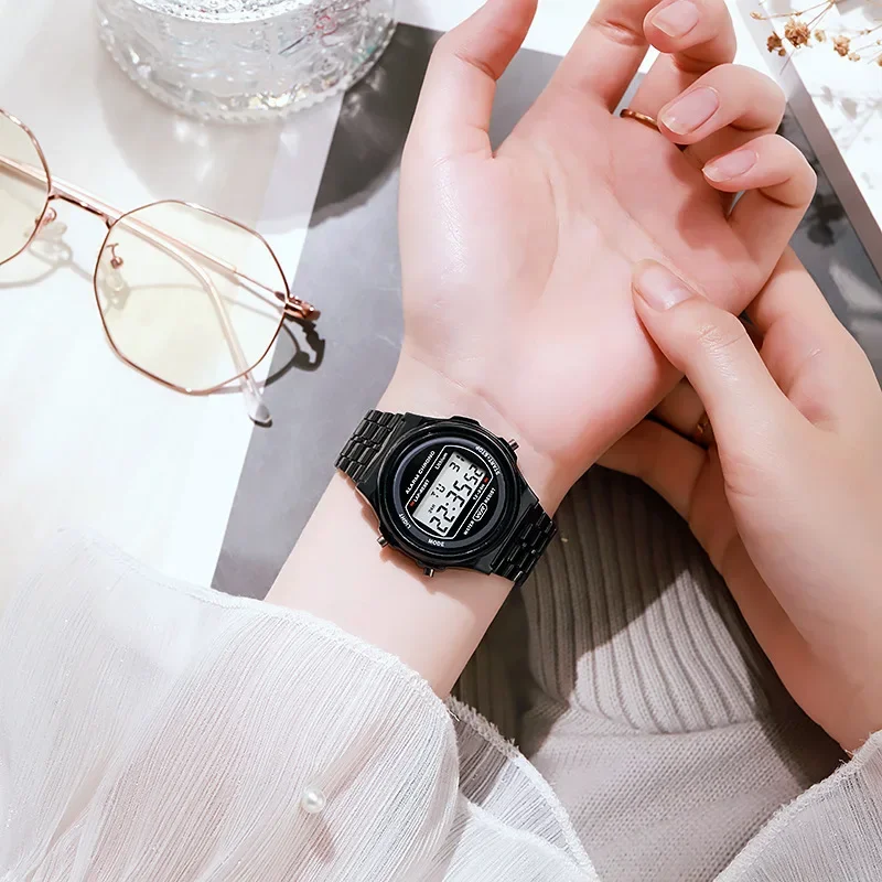 Reloj F91W con banda de acero no resistente al agua para mujeres y hombres, reloj deportivo Digital LED multifuncional de negocios, pulsera, reloj electrónico