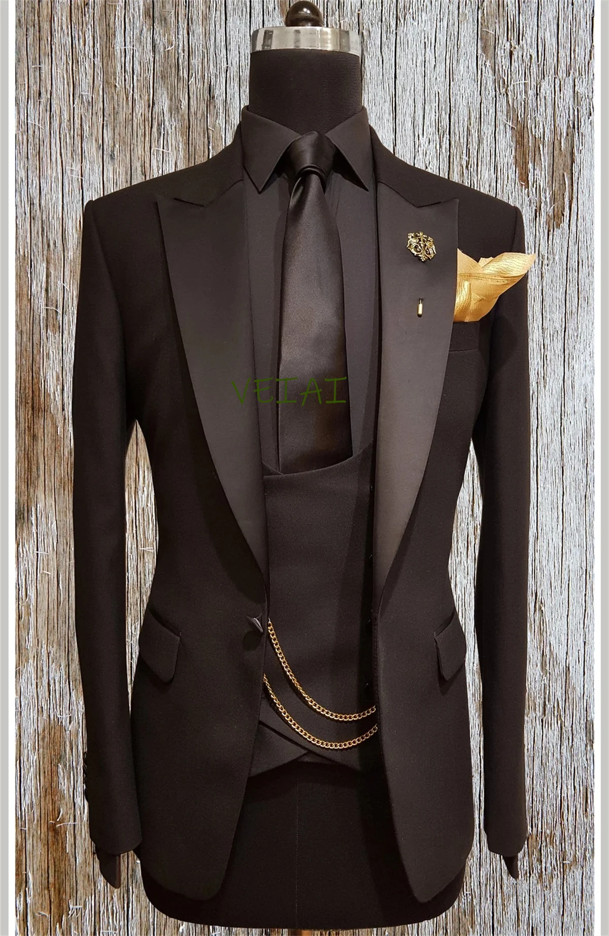Luxury 3-Piece Black Peak Lapel Men's Tuxedo Set Customized Groom Wedding Formal Attire with Jacket Vest Pants