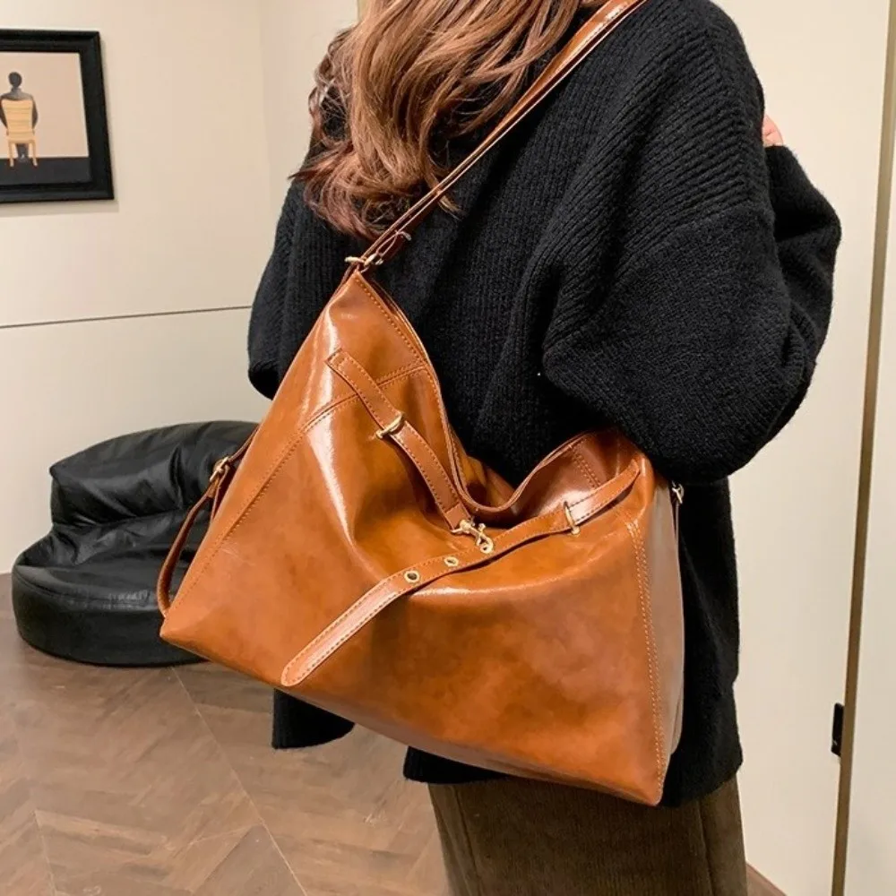 

Simple Large Capacity PU Leather Crossbody Bag Harajuku Y2K Women Shoulder Bag Multifunctional Korean Style Tote Bag Sports