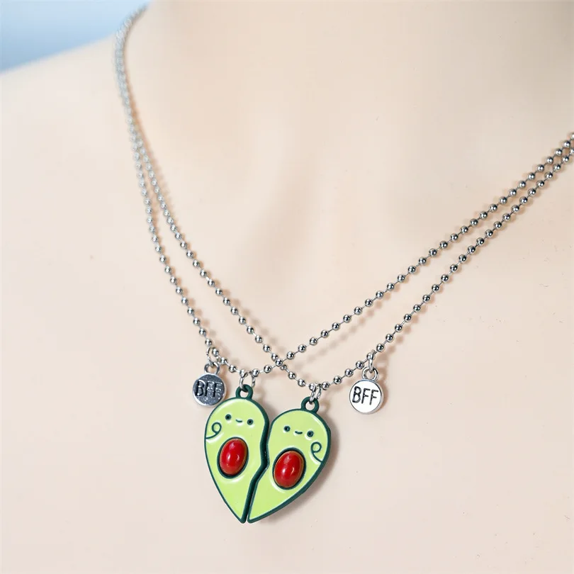 Cute Magnetic Avocado Necklace for Women Geometric Best Friends Heart Shaped Stitching Pendant BFF Jewelry Girlfriends Gifts
