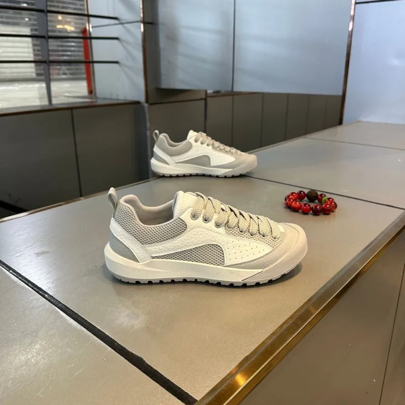 

Summer All Occasion Sport Sneakers for Men Perforated Breath Mesh Flexible Sole Anti Abrasion Outdoor Leisure Footwear