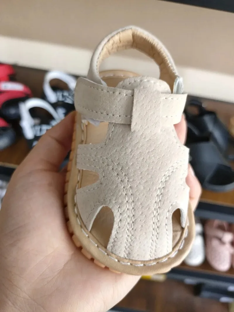 Baby Quietsch-Sandalen für Sommer, Kleinkinder Jungen Mädchen, Niedliche Freizeitschuhe, Rutschfeste Indoor-Lauflernschuhe – Detail 23