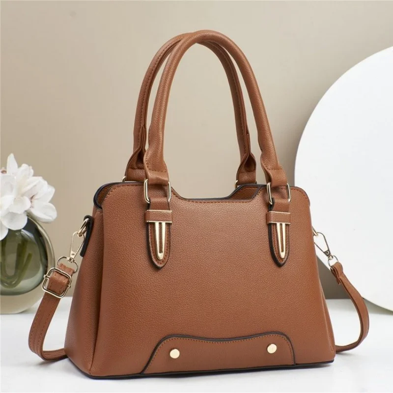 

Retro Chic Crossbody Bag For Women Vintage Shoulder Bag Classic Craftsmanship Work Travel Bag