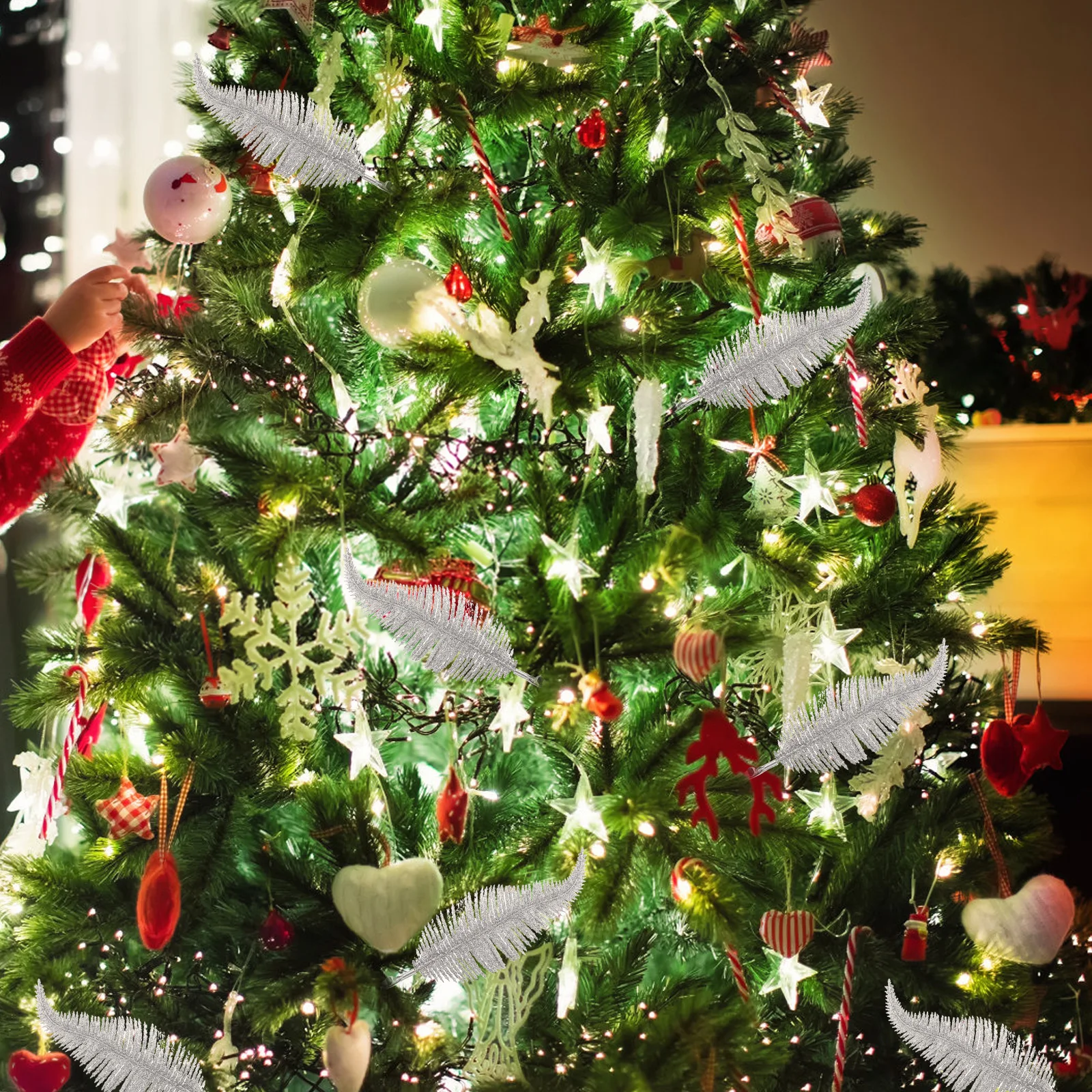 

6Pcs Realistic Glitter Simulated Leaves Christmas Tree Ornament Clips for DIY Holiday Decorations Festive Party Decoration