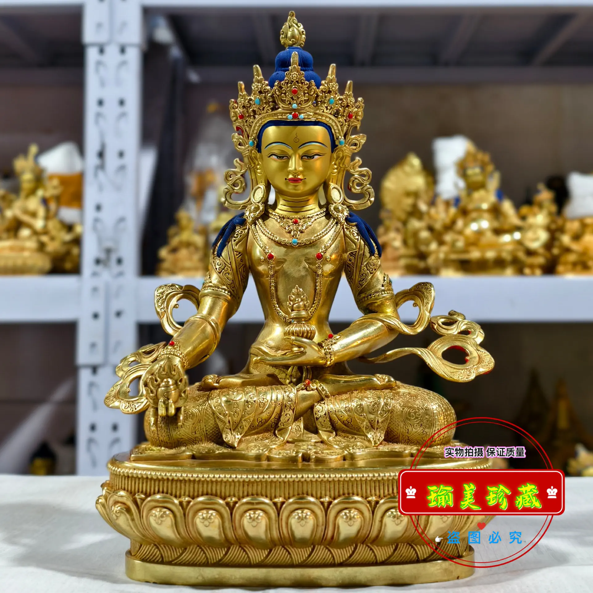 Xizang Kizang King Bodhisattva Buddha statue Tibetan 10-inch boutique craft Buddhist utensil household inlaid with gemstones one