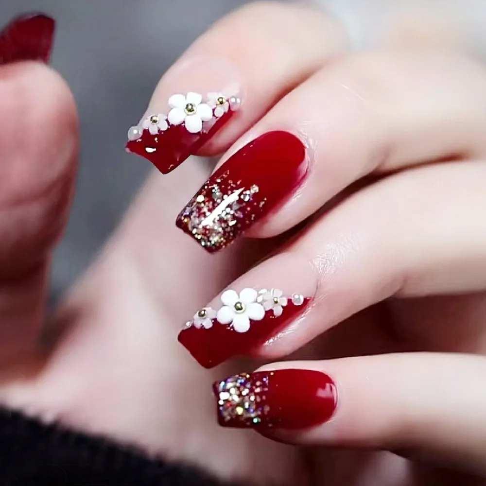 

24pcs Wine Red Nails Set Press on 3D Flower Design Short Ballet Fake Nail Tips Ins Simple Glitter Square False Nail Art Wearable