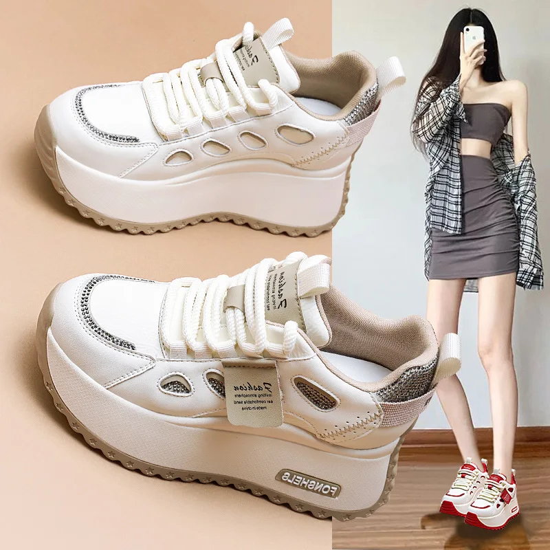 

Casual shoes women's 2026 spring new thick soled Korean version versatile height increasing retro women's shoe trend