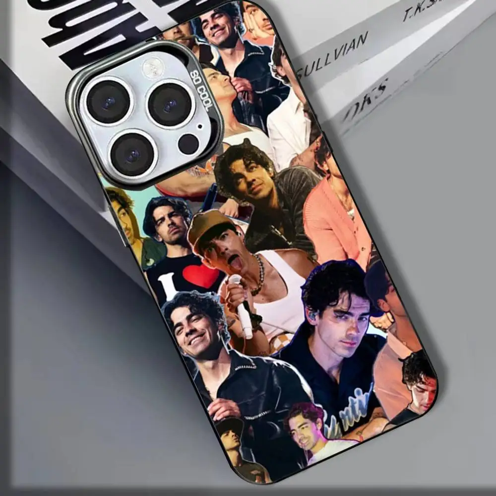 حافظة هاتف Singer J-Joe J-Jona لهاتف iPhone 16,15,14,13,12,11,8,7,Pro,Max,Plus,Mini,XS,SE غطاء غير لامع مقاوم للصدمات