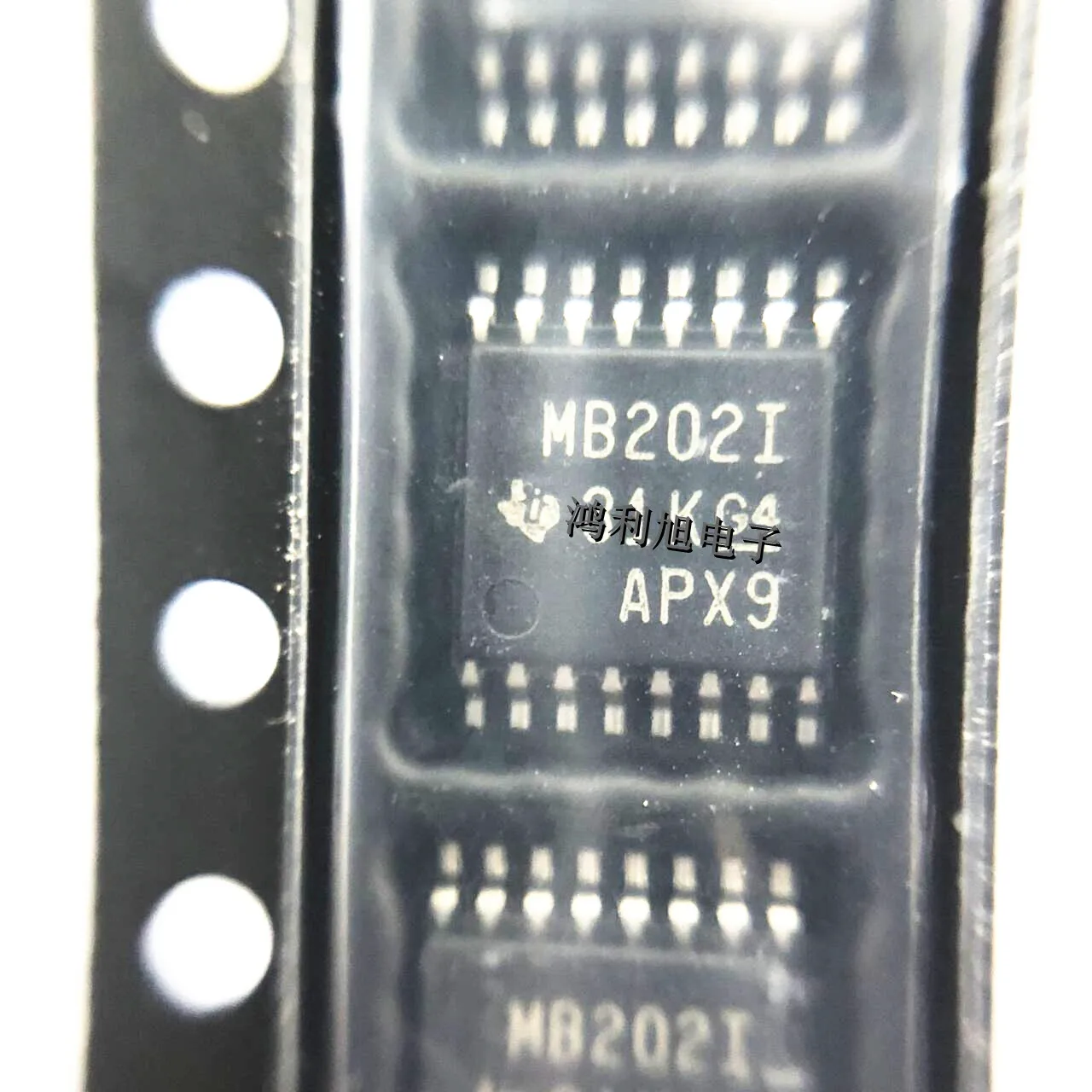 10 sztuk/partia MAX202IPWR OZNACZENIE: MB202I podwójny nadajnik/odbiornik RS-232 16-Pin TSSOP T/R