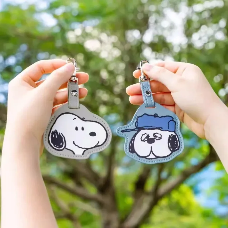 

Snoopys Cute Leather Access Control Card Holder Induction IC Card Protective Cover with Keychain Portable Bag Hanging Ornament
