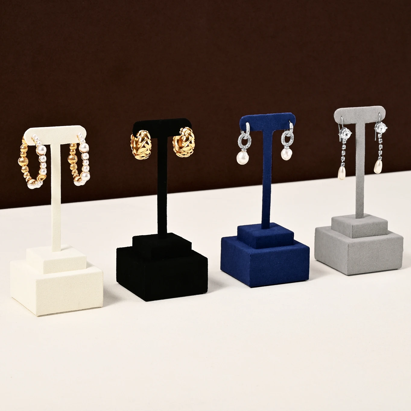 Ciyye T-bar Espositore per gio - Body Jewelry Holder recensione e prezzo