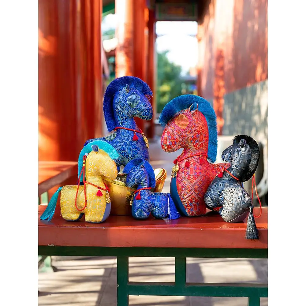 

Silk Art Doll New Year Decorative Ornaments Folk Zodiac Hanging Pendants Activi Gifts Soft Plu Toys for Infants