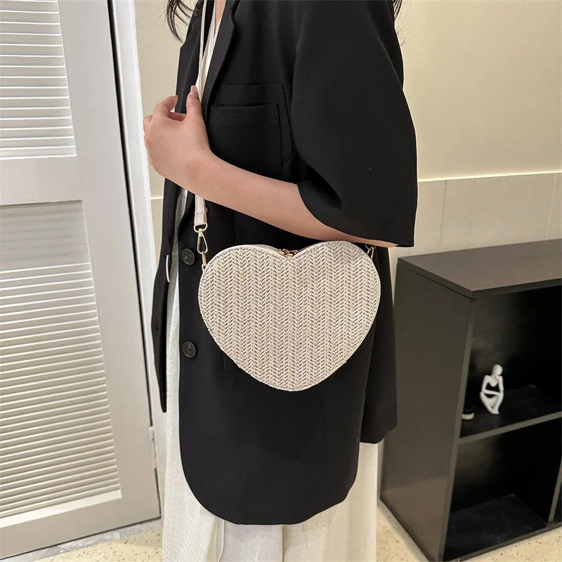 

Fashion Handmade Straw Bag Women Girl Heart Shape Handbag And Purse Lady Summer Beach Bag Rattan Woven Shoulder Crossbody Bags