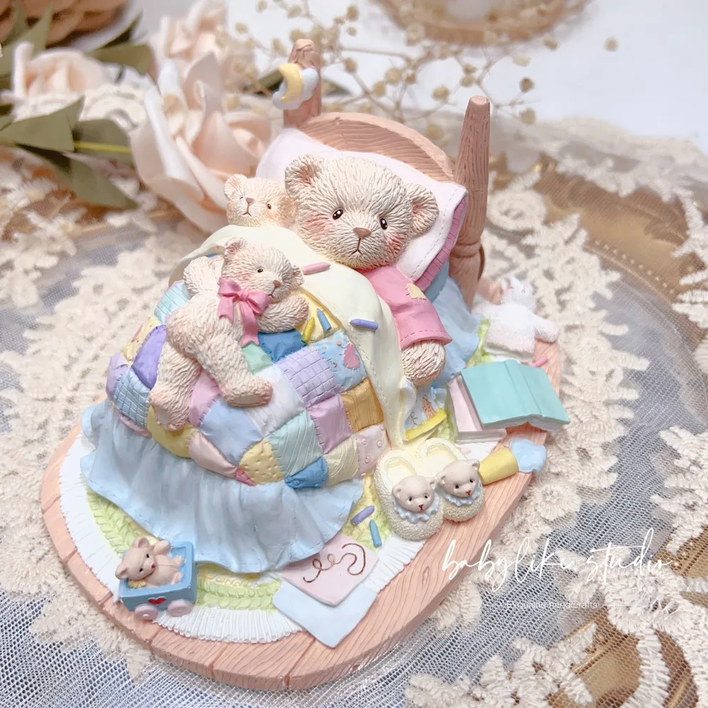 Bedding Bear DIY Painting White Blank Model Gypsum Sculpture Figurine Creative DIY Coloring Miniatures Home Decoration