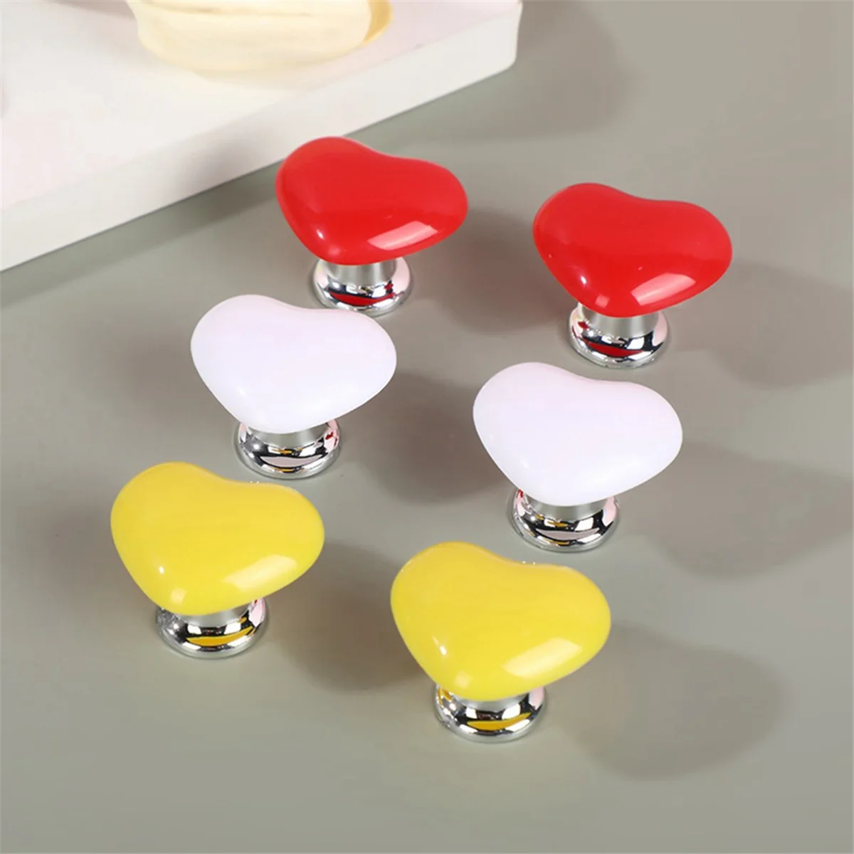 A96Q-Handle Toilet Press Button Heart Shaped Press Tank Push Switch Toilet Bathing Room Decor White